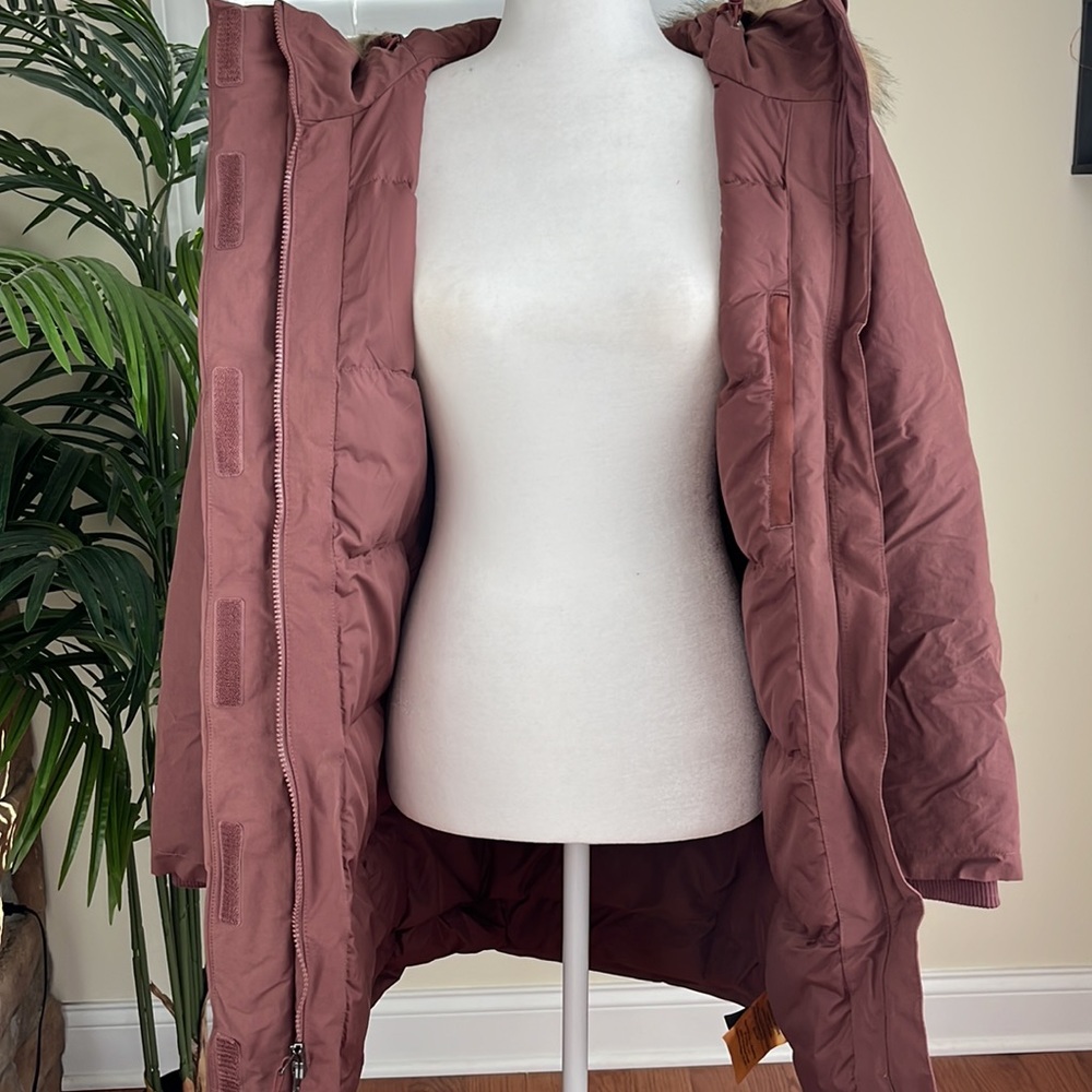 North Face Arctic Hooded Parka - Picture 7 of 8